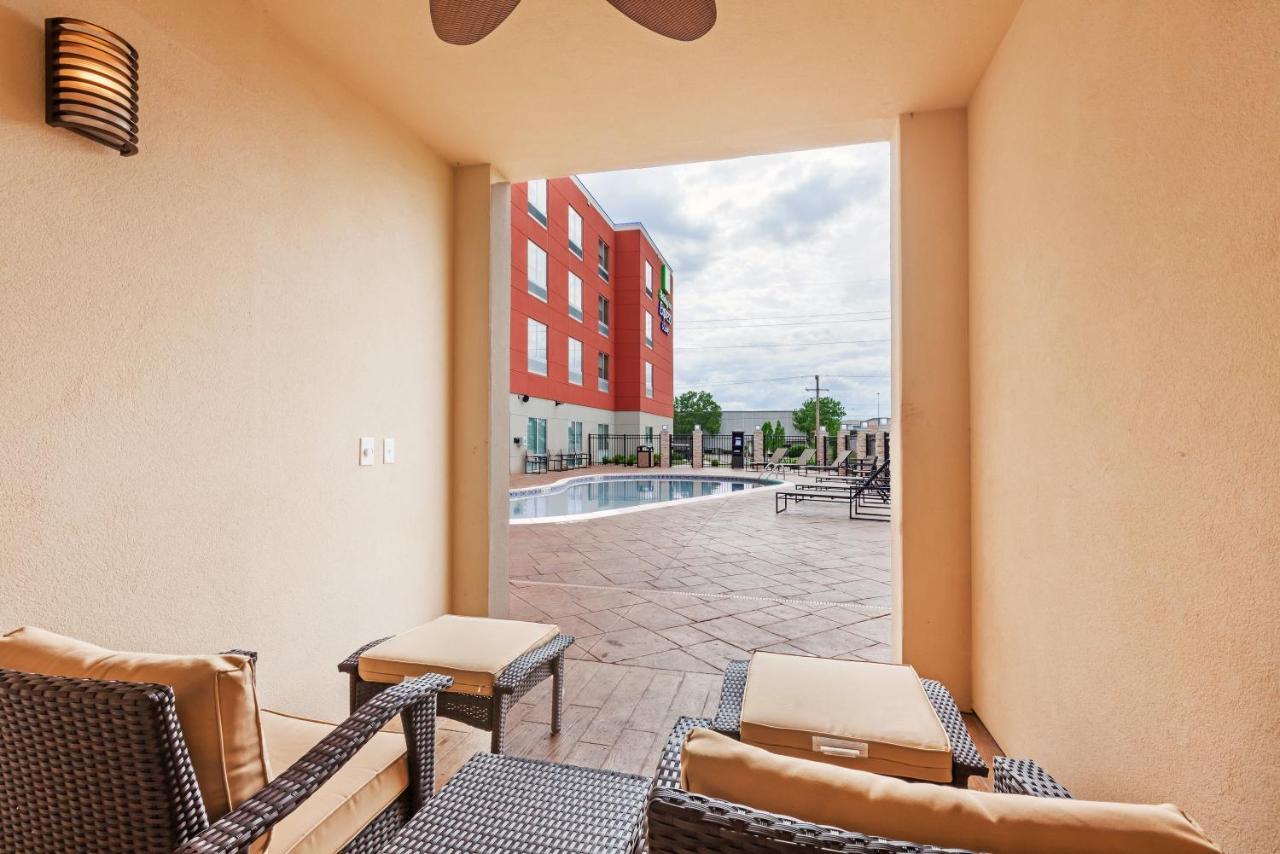 Holiday Inn Express & Suites Tulsa South - Woodland Hills By Ihg Εξωτερικό φωτογραφία
