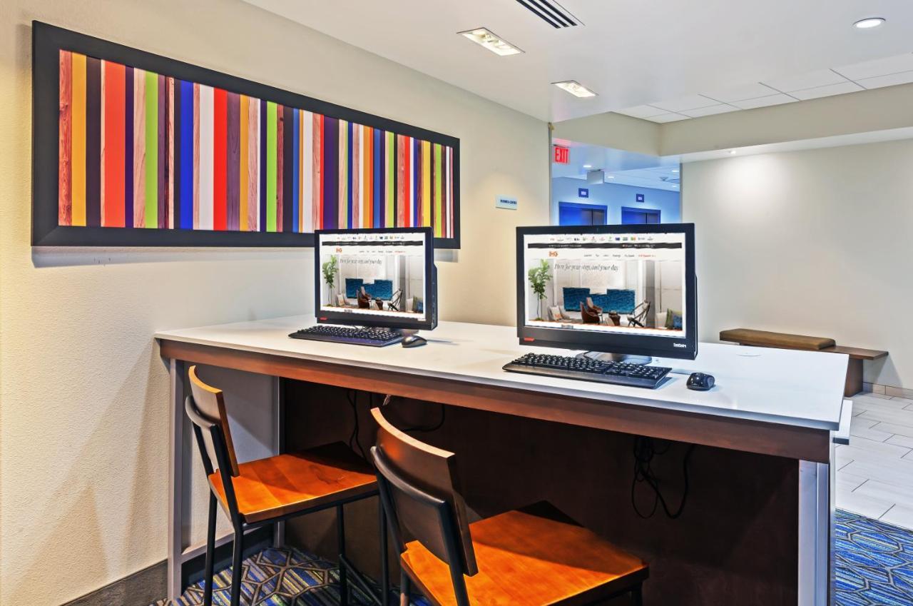 Holiday Inn Express & Suites Tulsa South - Woodland Hills By Ihg Εξωτερικό φωτογραφία