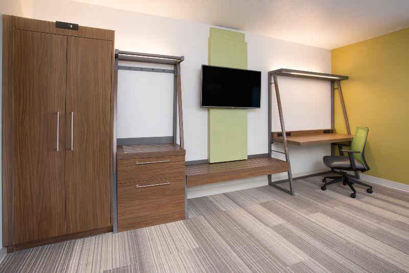 Holiday Inn Express & Suites Tulsa South - Woodland Hills By Ihg Εξωτερικό φωτογραφία